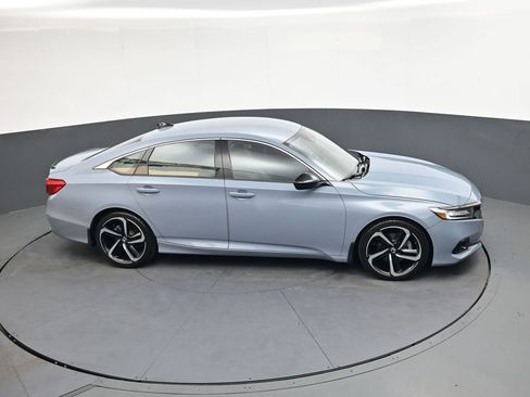 Used 2022 Honda Accord Sport image 29