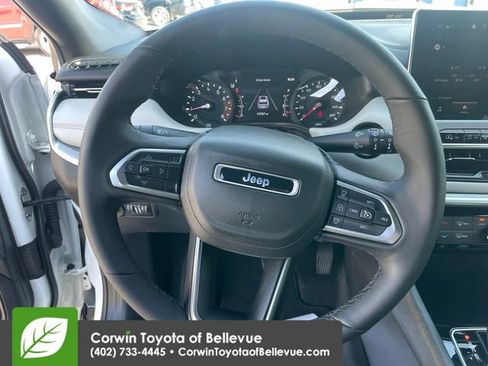 Used 2025 Jeep Compass Limited AWD/4WD image 22