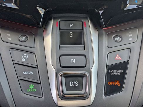 Used 2025 Honda Odyssey Sport-L image 17