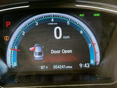 Used 2020 Honda Civic LX image 19