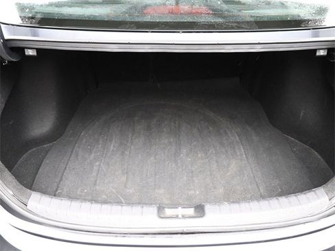 Used 2023 Kia Forte LXS image 9