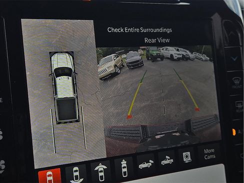 Used 2024 RAM 2500 Limited image 13