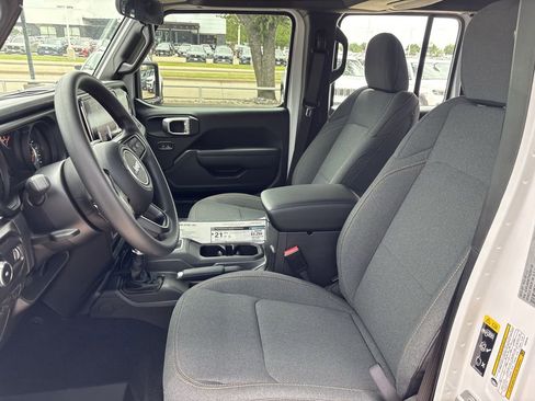 New 2026 Jeep Wrangler Unlimited Sport AWD/4WD image 21