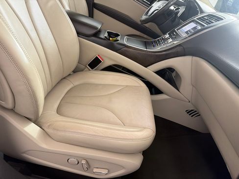 Used 2016 Lincoln MKX Reserve w/ Cargo Utility Package AWD/4WD image 22