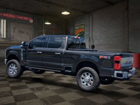 Used 2025 Ford F250 King Ranch w/ Chrome Package AWD/4WD image 4