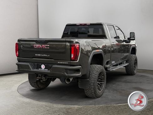 Used 2023 GMC Sierra 3500 Denali w/ Technology Package AWD/4WD image 7