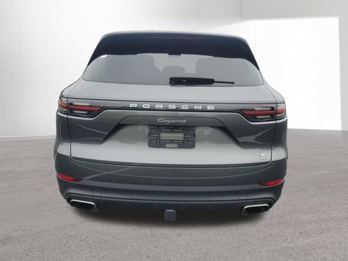 Used 2021 Porsche Cayenne AWD/4WD image 15