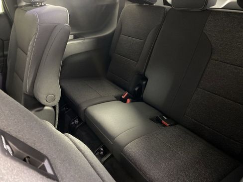 New 2026 Chevrolet Traverse LT w/ Midnight/Sport Edition image 24