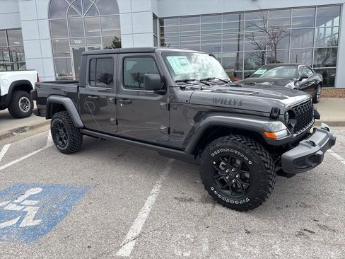 New 2026 Jeep Gladiator Willys image 36
