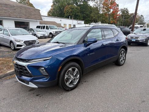 Used 2023 Chevrolet Blazer LT w/ Convenience Package image 1