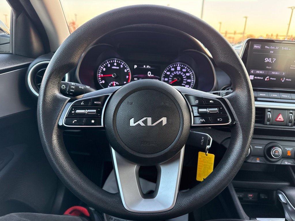 Used 2023 Kia Forte LXS w/ LXS Technology Package FWD image 11