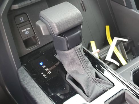 Used 2026 Toyota Tundra SR AWD/4WD image 29