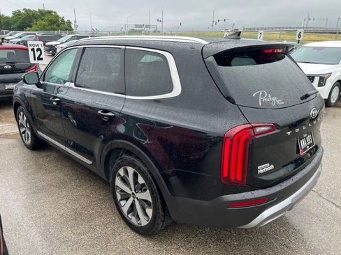 Used 2021 Kia Telluride EX w/ EX Premium Package AWD/4WD image 4