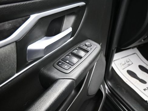 Used 2022 RAM 1500 Lone Star AWD/4WD image 11