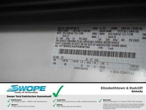 New 2023 Ford E-Transit Medium Roof w/ Interior Upgrade Package image 33