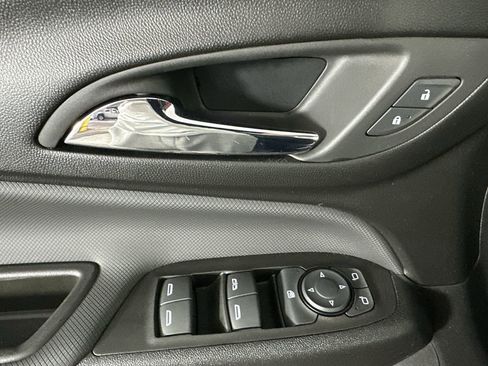 Certified 2023 Chevrolet Equinox RS AWD/4WD image 23