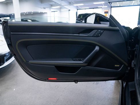 Used 2026 Porsche 911 Carrera GTS RWD image 22