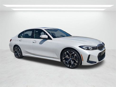New 2026 BMW 330i Sedan w/ M Sport Package image 2