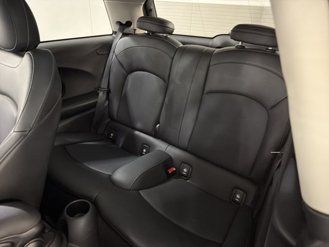 Used 2019 MINI Cooper S FWD image 7