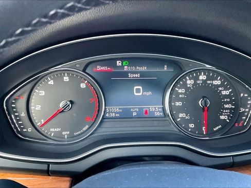 Used 2023 Audi Q5 2.0T Premium w/ Convenience Package AWD/4WD image 13