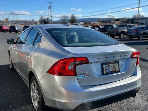 Used 2012 Volvo S60 T5 image 7