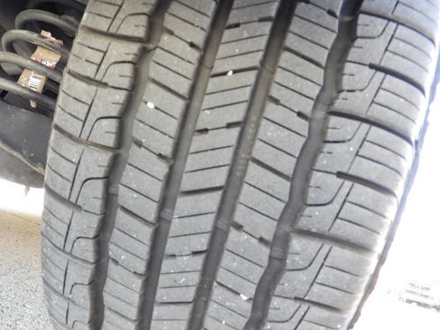 Used 2016 Ford Focus SE FWD image 13