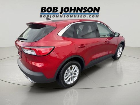 Used 2022 Ford Escape SE w/ Convenience Package FWD image 4