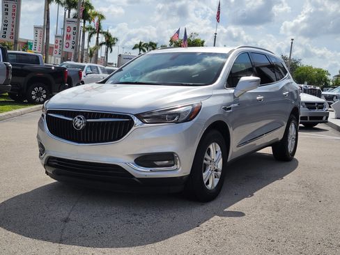 Used 2020 Buick Enclave Preferred FWD image 1