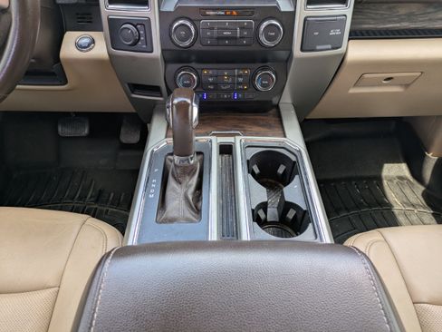 Used 2020 Ford F150 Lariat AWD/4WD image 17