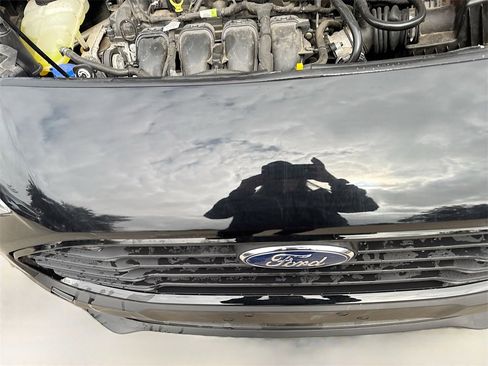 Used 2023 Ford Transit Connect XLT image 27