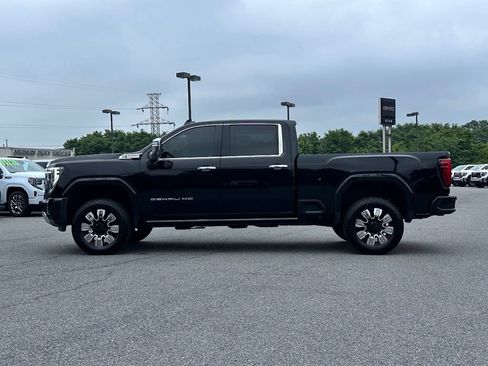 Used 2024 GMC Sierra 2500 Denali w/ Denali Reserve Package AWD/4WD image 7