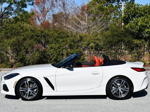 Used 2023 BMW Z4 sDrive30i w/ Premium Package image 28