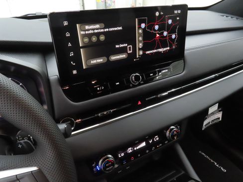 New 2026 Mitsubishi Outlander SEL AWD/4WD image 17