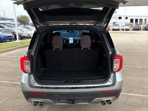 Used 2022 Ford Explorer Platinum w/ Equipment Group 601A image 20