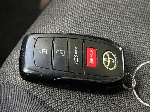 Used 2025 Toyota Camry LE FWD image 22