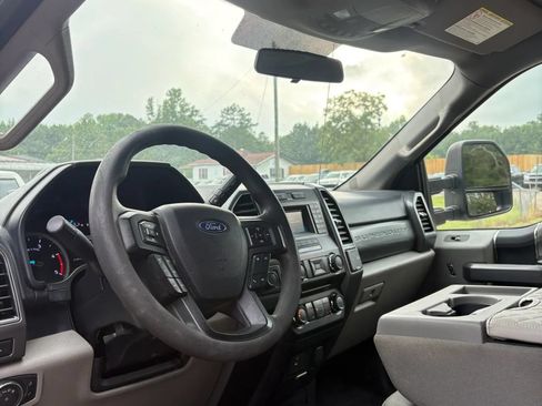 Used 2018 Ford F250 XLT w/ XLT Value Package AWD/4WD image 34