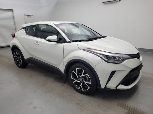 Used 2020 Toyota C-HR XLE FWD image 11