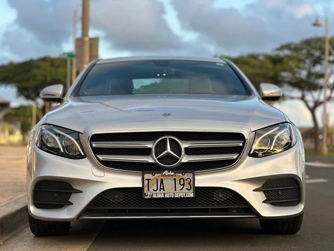 Used 2017 Mercedes-Benz E 300 image 7