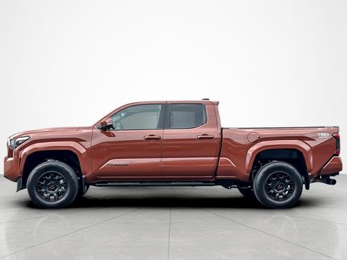 Certified 2025 Toyota Tacoma TRD Sport w/ TRD Sport Premium Package AWD/4WD image 2