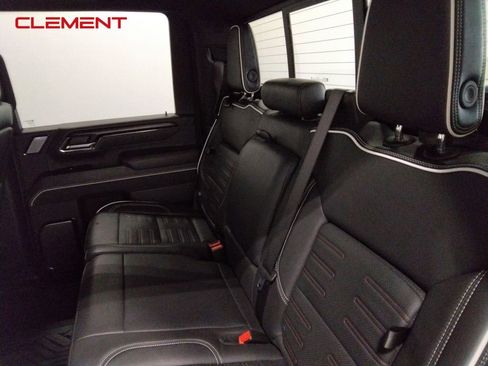 Used 2024 GMC Sierra 2500 AT4X w/ AT4X AEV Edition image 27