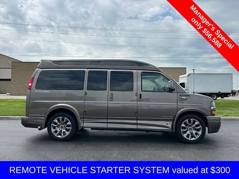 Used 2023 Chevrolet Express 2500 image 9