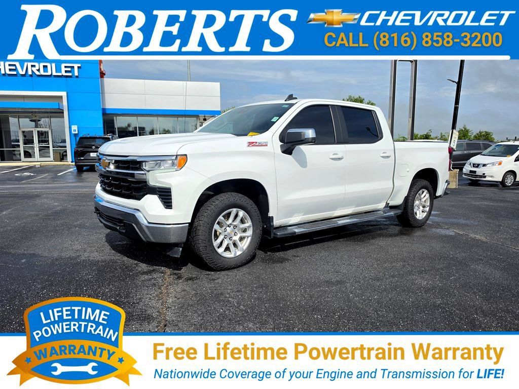 Used 2025 Chevrolet Silverado 1500 LT AWD/4WD image 1