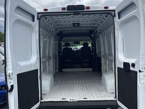 Used 2026 RAM ProMaster 2500 w/ Convenience Group FWD image 25