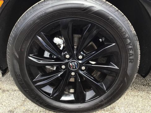 Used 2025 Buick Envista Sport Touring FWD image 29