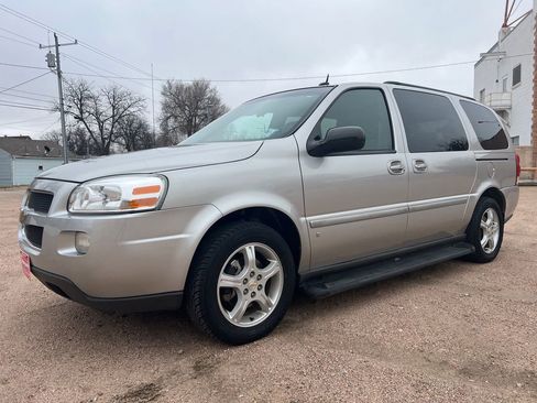 Used 2007 Chevrolet Uplander LT w/ Convenience Package image 3