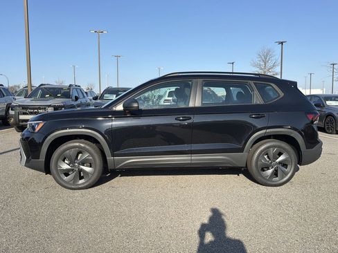 New 2026 Volkswagen Taos S FWD image 2
