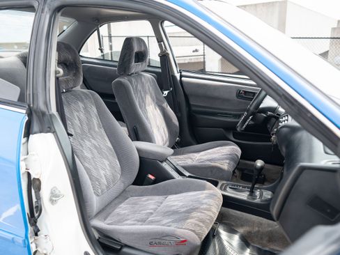 Used 1999 Acura Integra LS FWD image 16