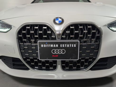 Used 2022 BMW 430i xDrive Convertible w/ Premium Package image 31