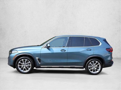 Used 2026 BMW X5 xDrive40i w/ Climate Comfort Package AWD/4WD image 11