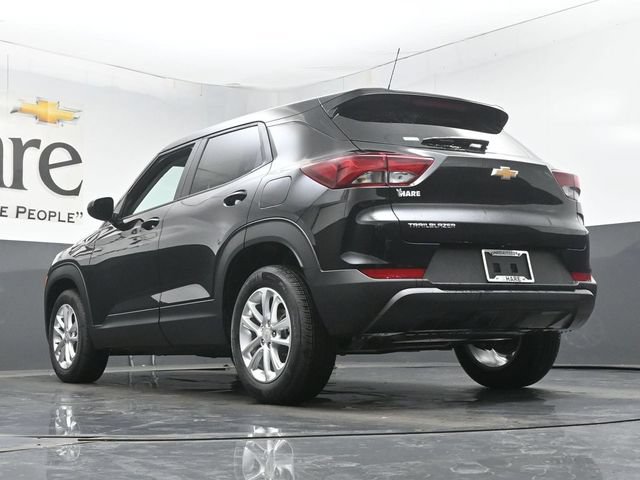 New 2026 Chevrolet TrailBlazer LS w/ LS Convenience Package FWD image 5
